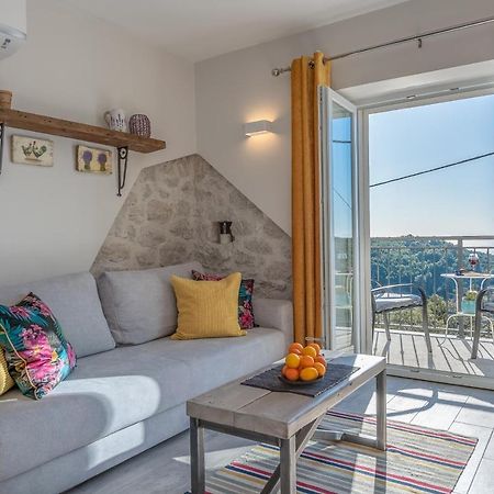 Babino Polje Izabela Apartment With Swimming Pool מראה חיצוני תמונה